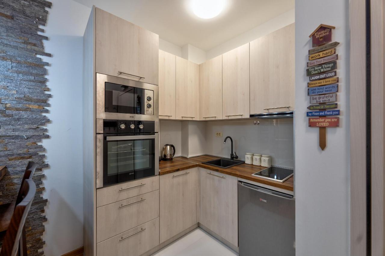 Vila Pekovic Green, Pine Trees View 2 Bedrooms Apartment Zlatibor Buitenkant foto
