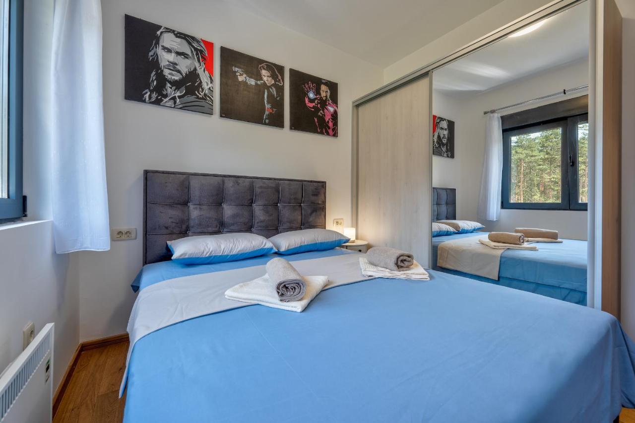 Vila Pekovic Green, Pine Trees View 2 Bedrooms Apartment Zlatibor Buitenkant foto